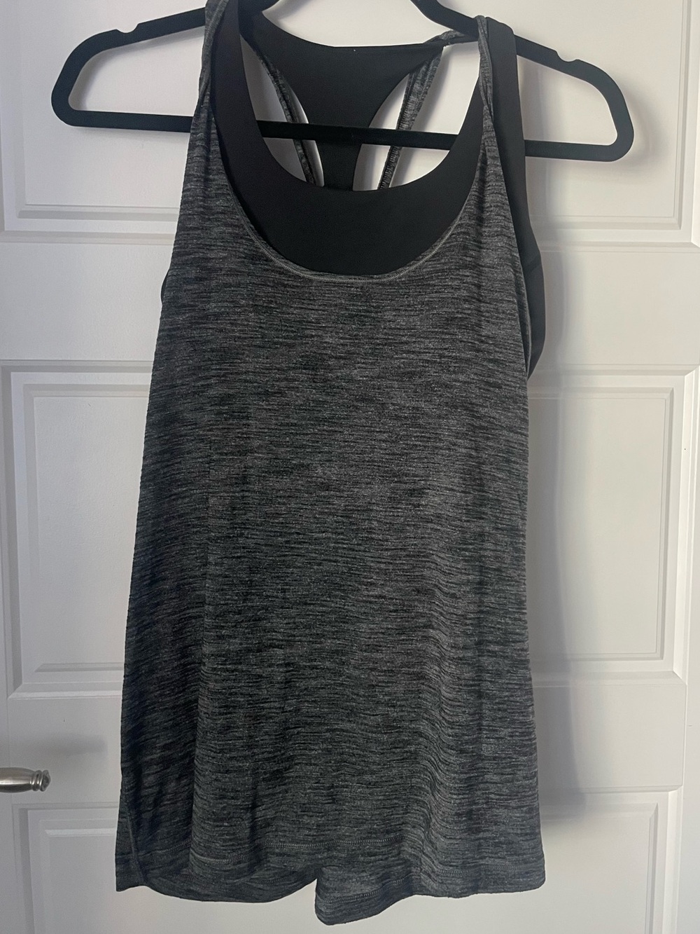 Lululemon Tank Top Bundle Size 8 Medium Built In Bra 2 Piece